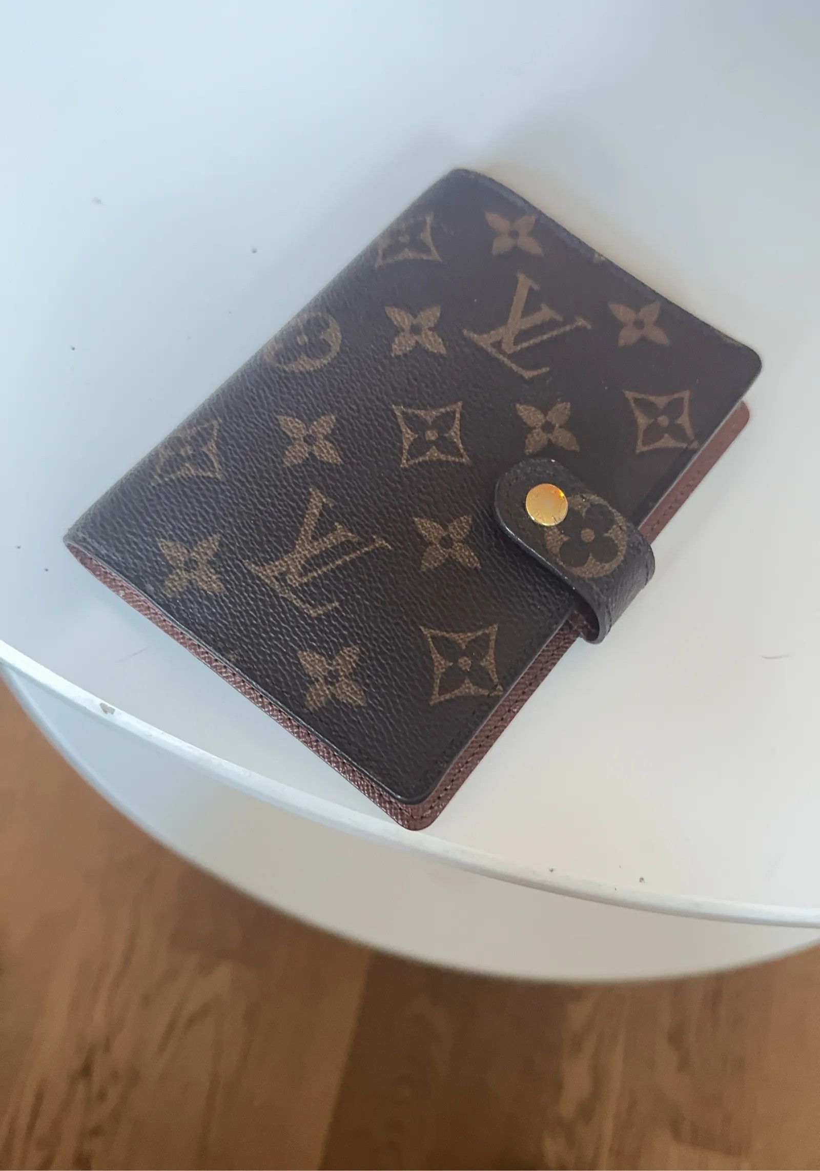 Louis Vuitton Louis Vuitton Wallet Size ONE SIZE - 3 Thumbnail