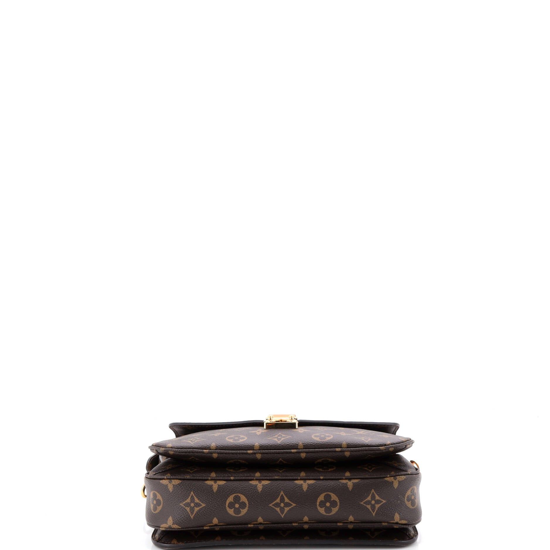 Louis Vuitton Pochette Metis Size ONE SIZE - 4 Thumbnail