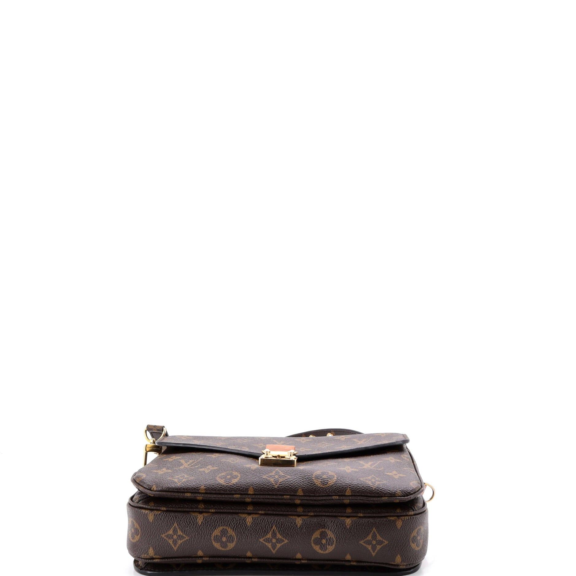 Louis Vuitton Pochette Metis Size ONE SIZE - 4 Thumbnail