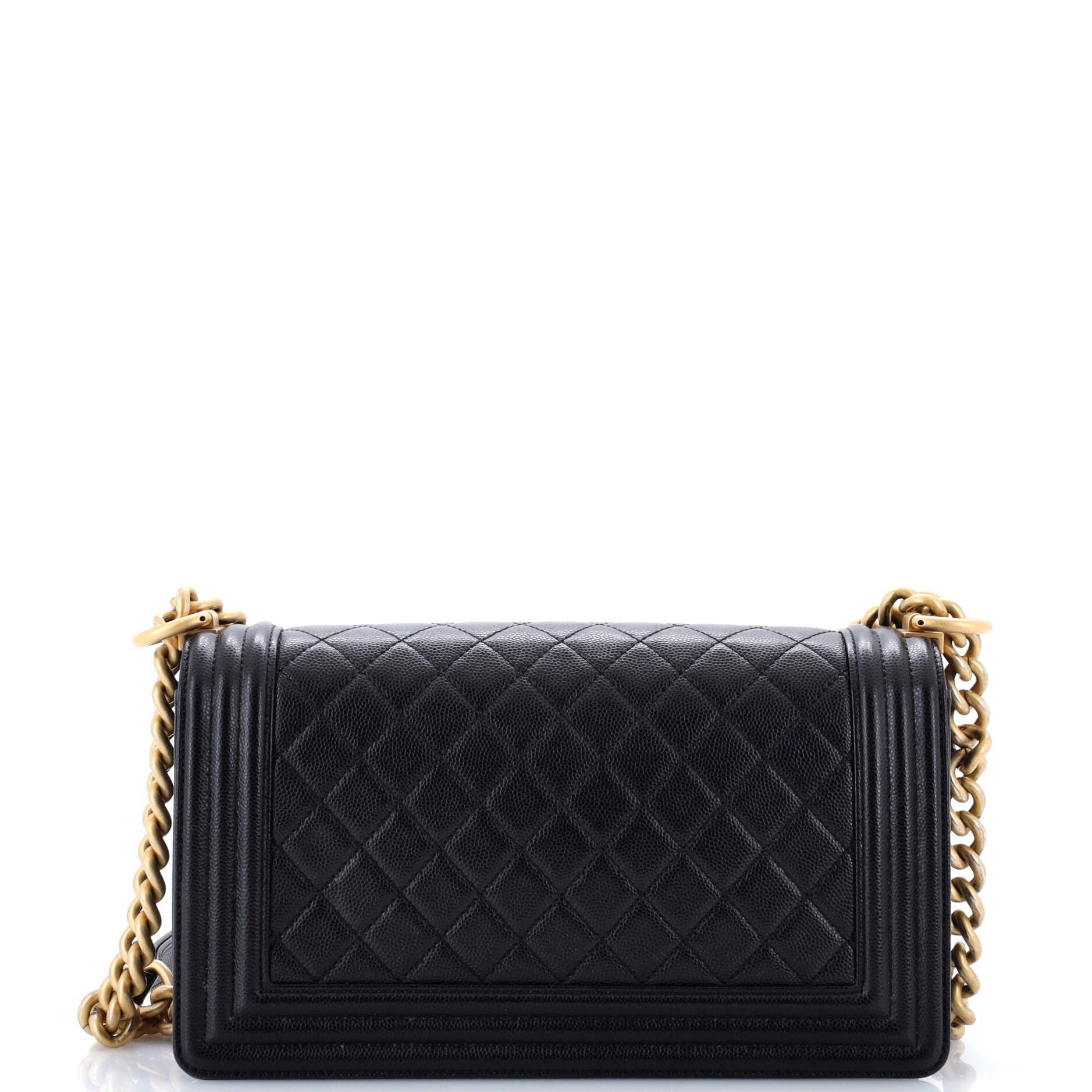Chanel Boy Flap Bag Size ONE SIZE - 3 Thumbnail