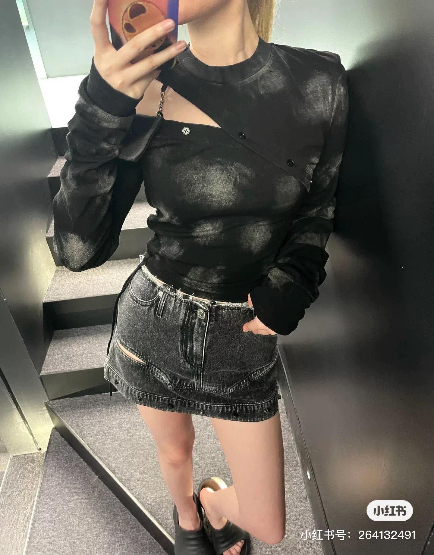 Japanese Brand MARRKNULL Off-Shoulder Long-Sleeve Cropped Top Size S / US 4 / IT 40 - 5 Thumbnail