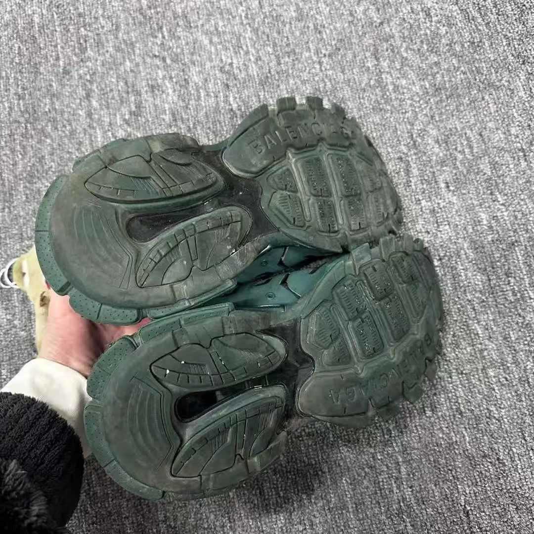 Japanese Brand Balenciaga Track Size 42 Green Size US 9 / EU 42 - 6 Thumbnail