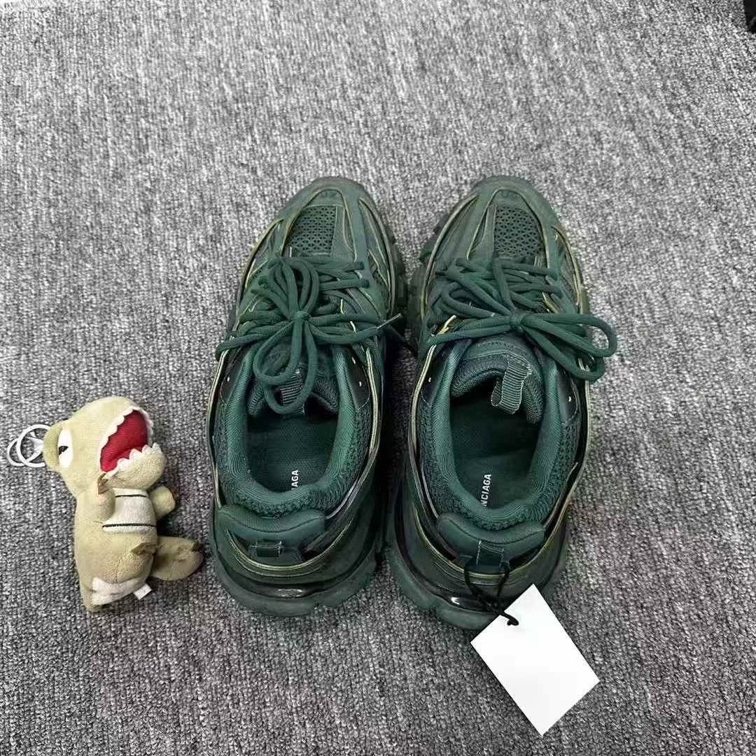 Japanese Brand Balenciaga Track Size 42 Green Size US 9 / EU 42 - 5 Thumbnail