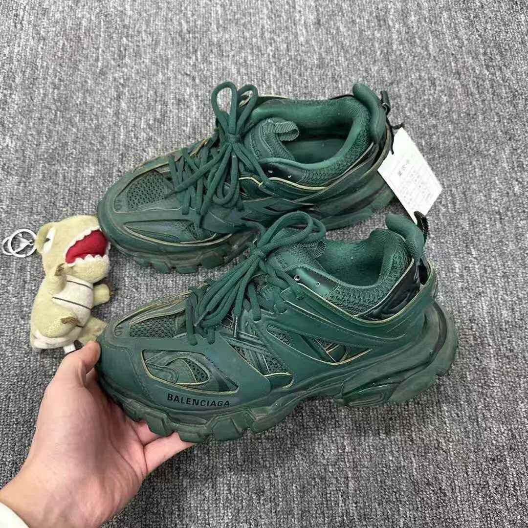 Japanese Brand Balenciaga Track Size 42 Green Size US 9 / EU 42 - 2 Thumbnail