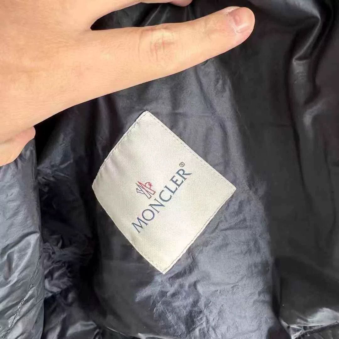 Japanese Brand Moncler Suit Down Jacket Size US S / EU 44-46 / 1 - 3 Thumbnail