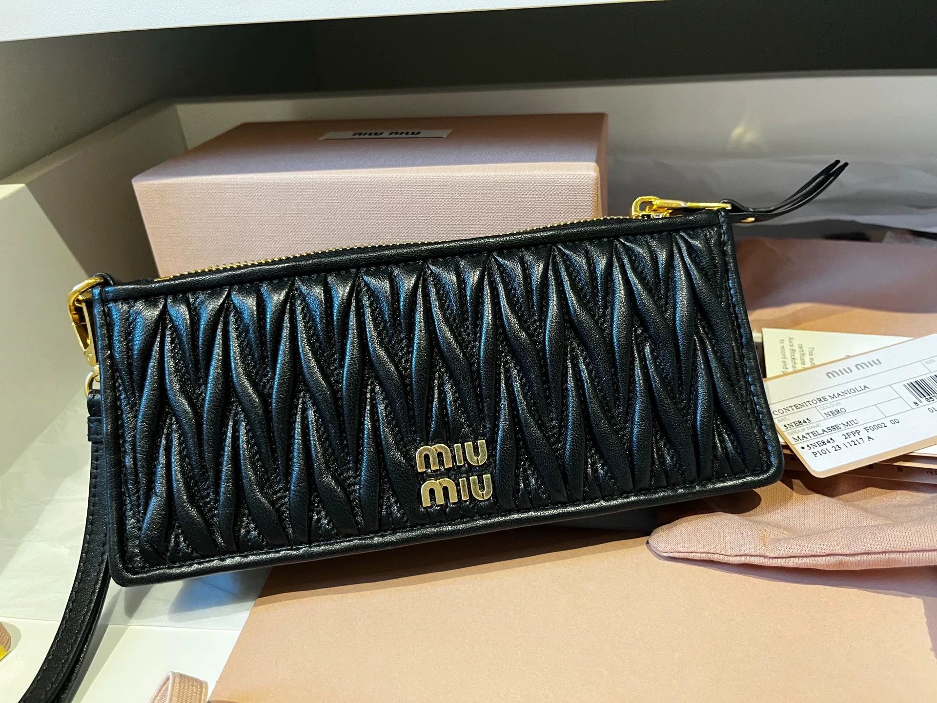 Miu Miu Miu Miu Quilted Leather Handbag Size ONE SIZE - 6 Thumbnail