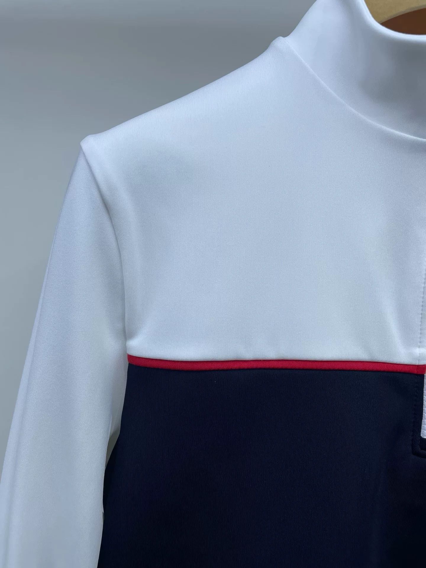 Japanese Brand Miu Miu & New Balance Sport Cropped Top Size S / US 4 / IT 40 - 5 Thumbnail