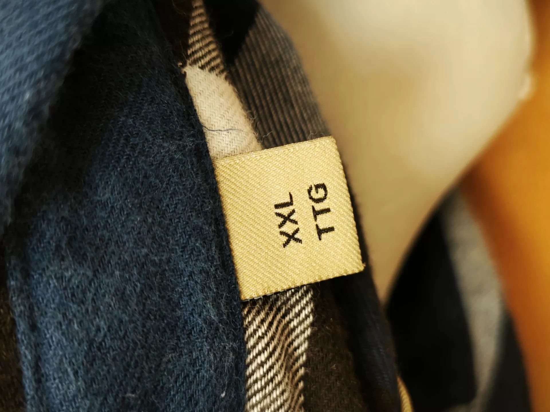 Japanese Brand Burberry Classic Check Long-Sleeve Shirt Men's Size US XXL / EU 58 / 5 - 4 Thumbnail