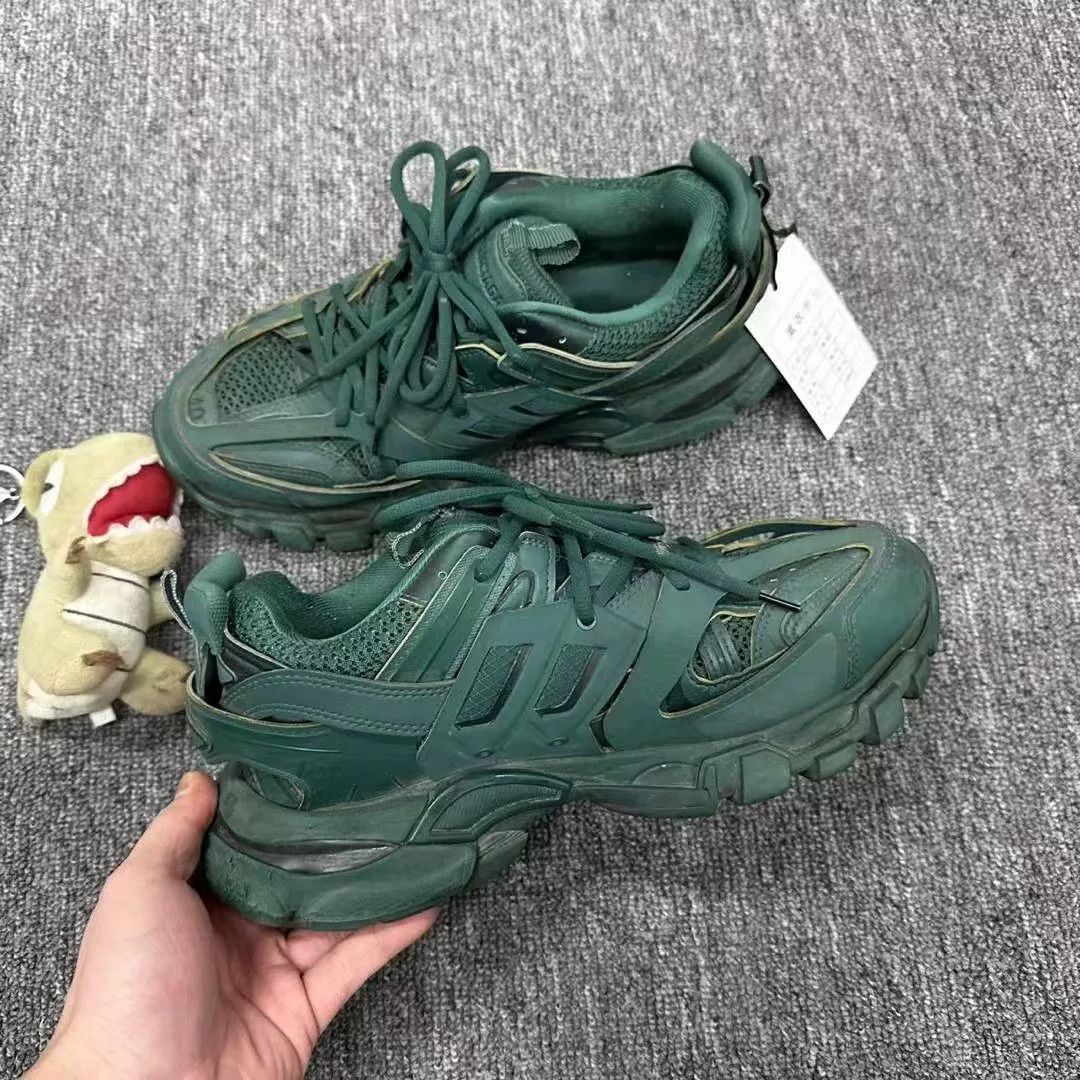 Japanese Brand Balenciaga Track 42 Green Sneakers Size US 9 / EU 42 - 3 Thumbnail