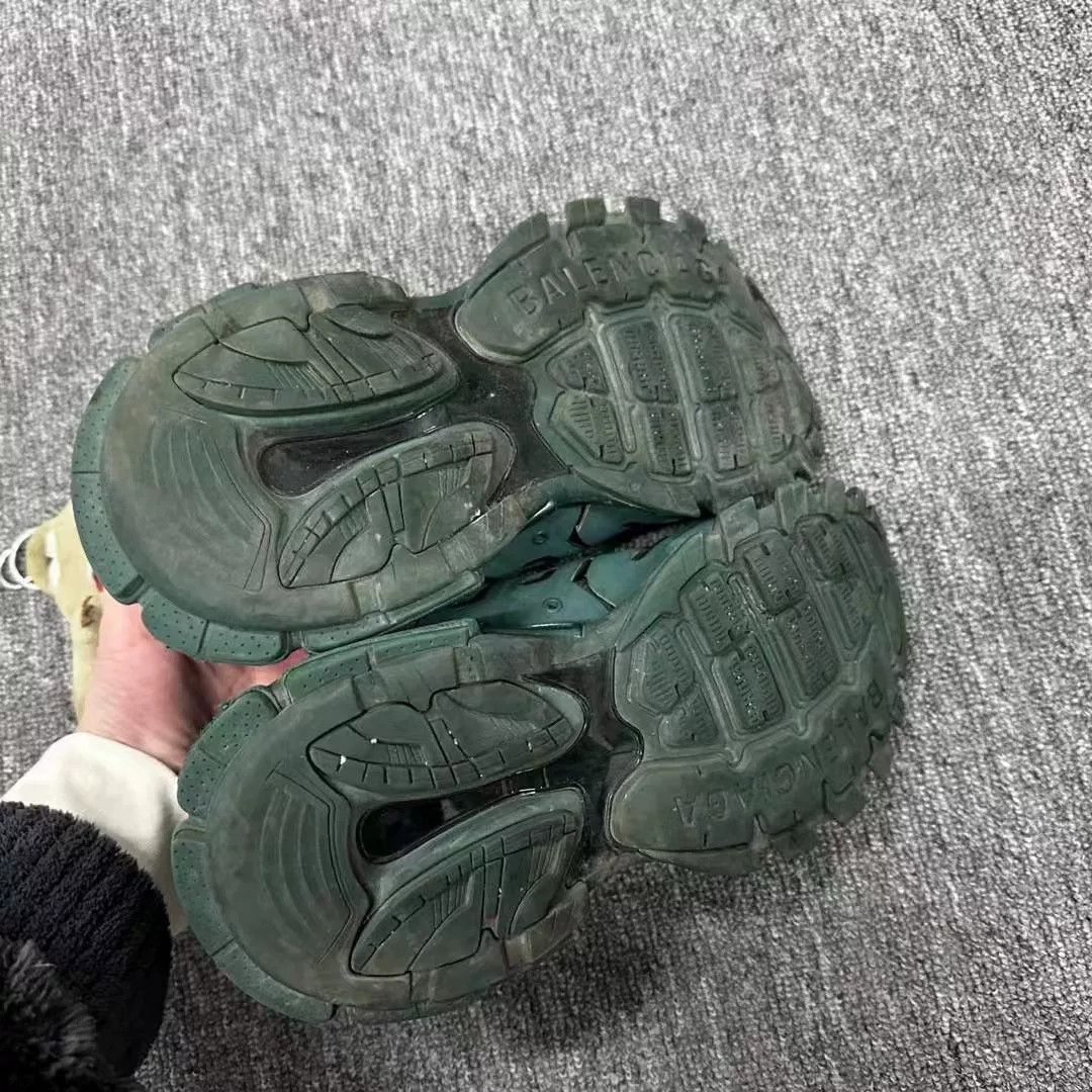 Japanese Brand Balenciaga Track 42 Green Sneakers Size US 9 / EU 42 - 6 Thumbnail