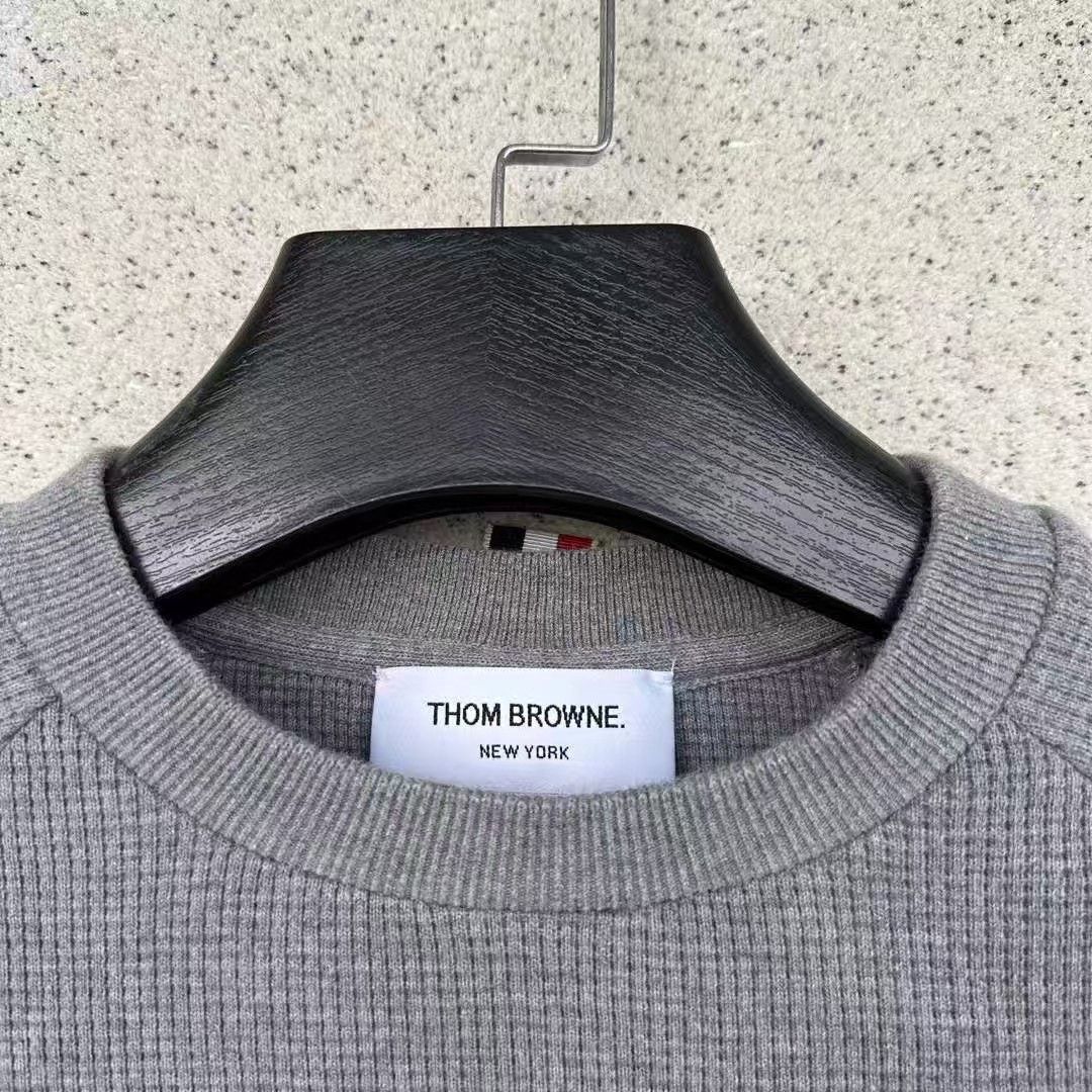 Japanese Brand Thom Browne Waffle Knit Sweatshirt Size US L / EU 52-54 / 3 - 2 Thumbnail