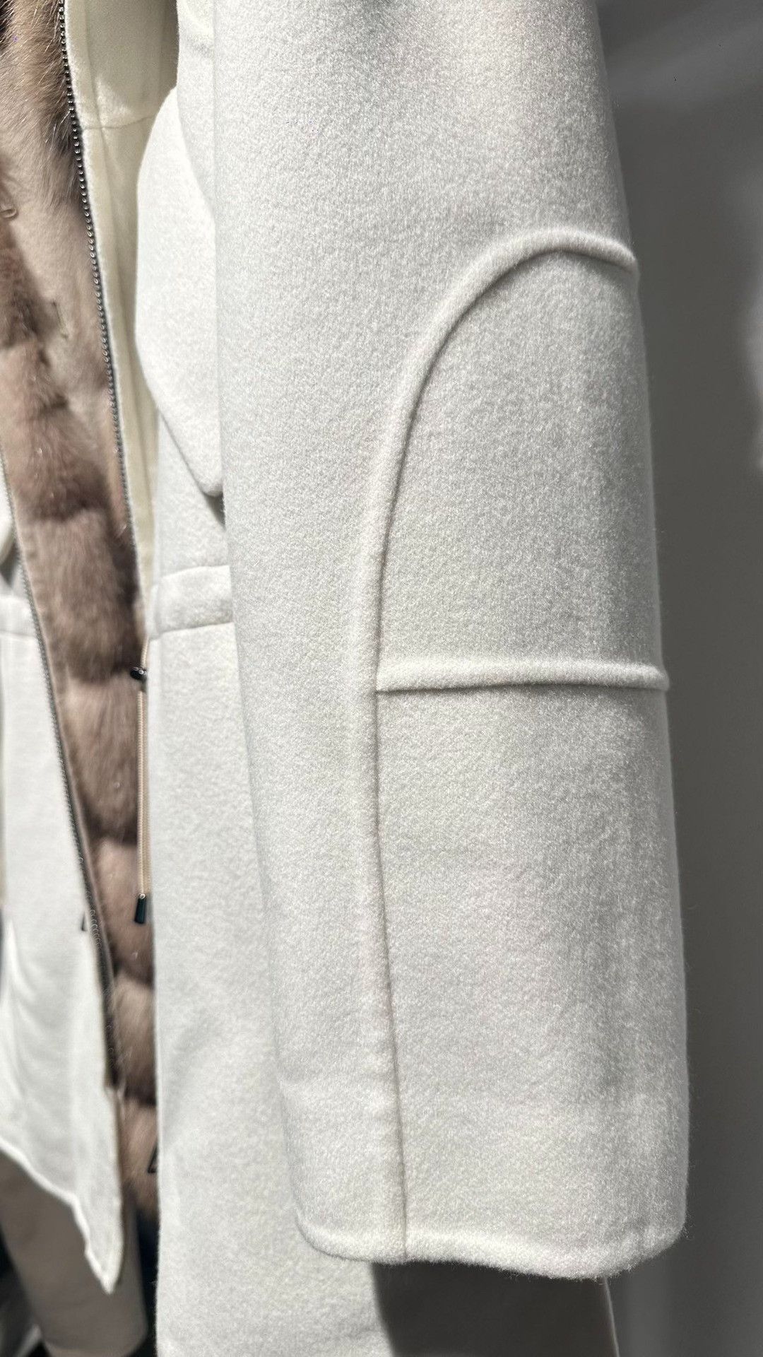 Japanese Brand Fabio Gavazzi Women's Cashmere Fur Coat Size S / US 4 / IT 40 - 3 Thumbnail