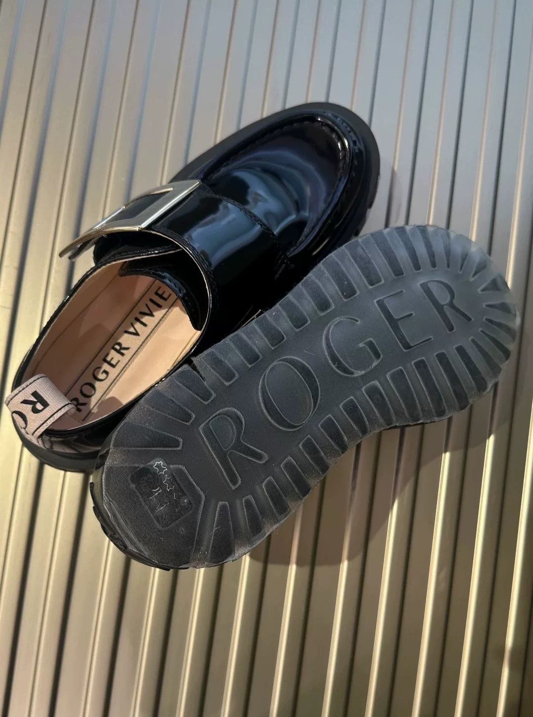 Japanese Brand Black Patent Leather Slip-On Loafers Size US 5.5 / IT 35.5 - 6 Thumbnail
