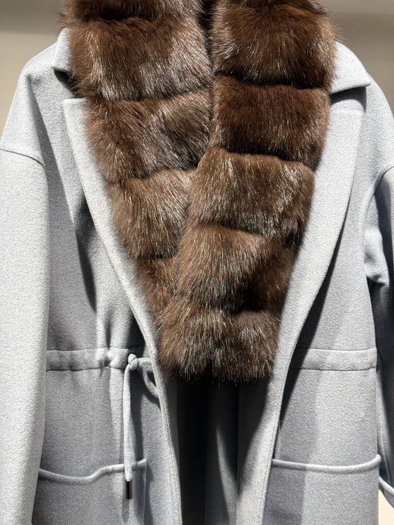 Japanese Brand Fabio Gavazzi Women's Fur Coat Size M / US 6-8 / IT 42-44 - 3 Thumbnail