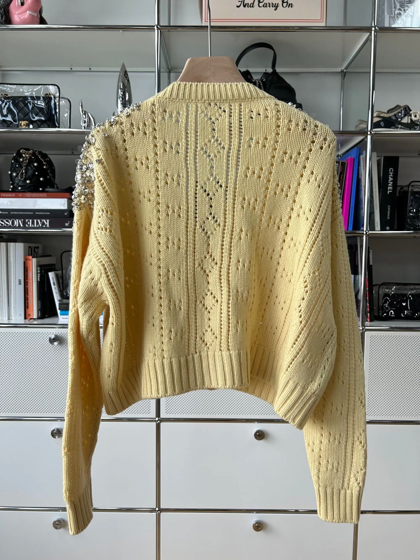 Miu Miu MiuMiu Crystal Decorated Cashmere Cardigan Size XS / US 0-2 / IT 36-38 - 2 Thumbnail