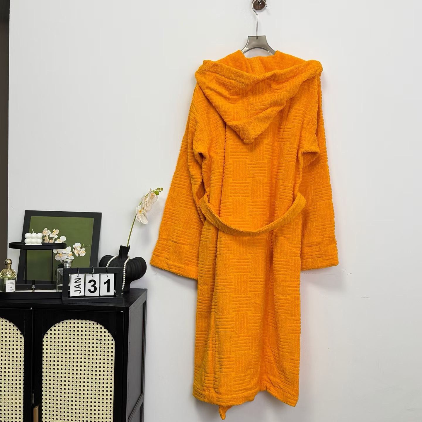 Japanese Brand Bottega Veneta Orange Logo Bathrobe L Size US L / EU 52-54 / 3 - 4 Thumbnail