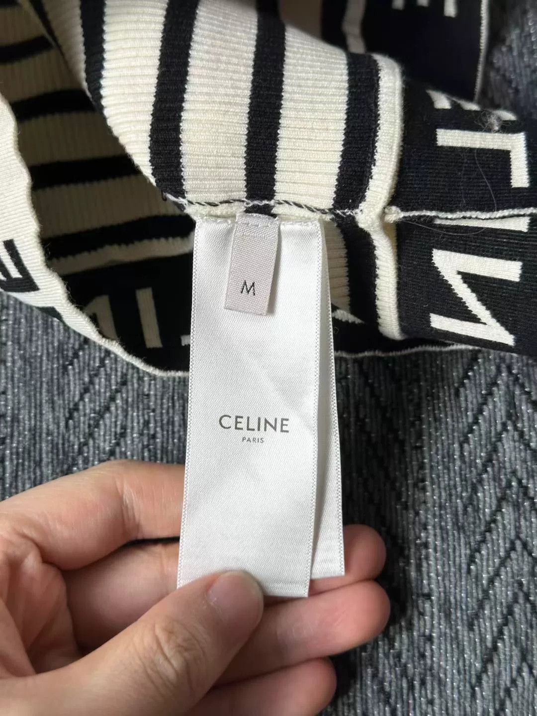 Japanese Brand Celine Striped Knitted Vest Size M / US 6-8 / IT 42-44 - 2 Thumbnail
