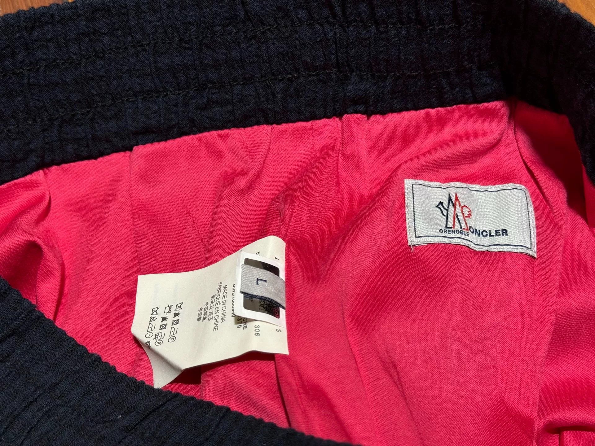 Japanese Brand Moncler Men's Casual Sport Pants Size US 30 / EU 46 - 7 Thumbnail