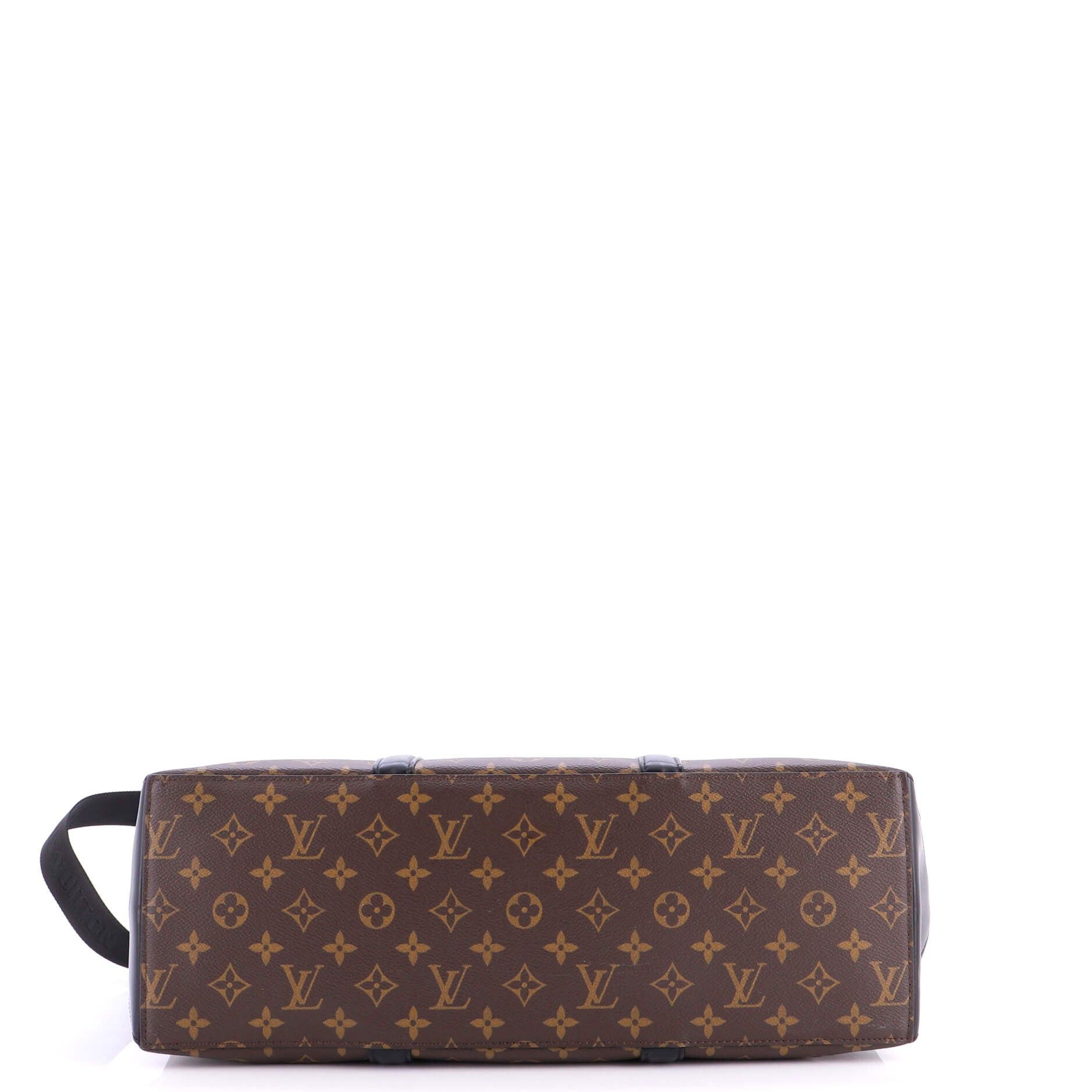 Louis Vuitton Weekend Tote Size ONE SIZE - 4 Thumbnail