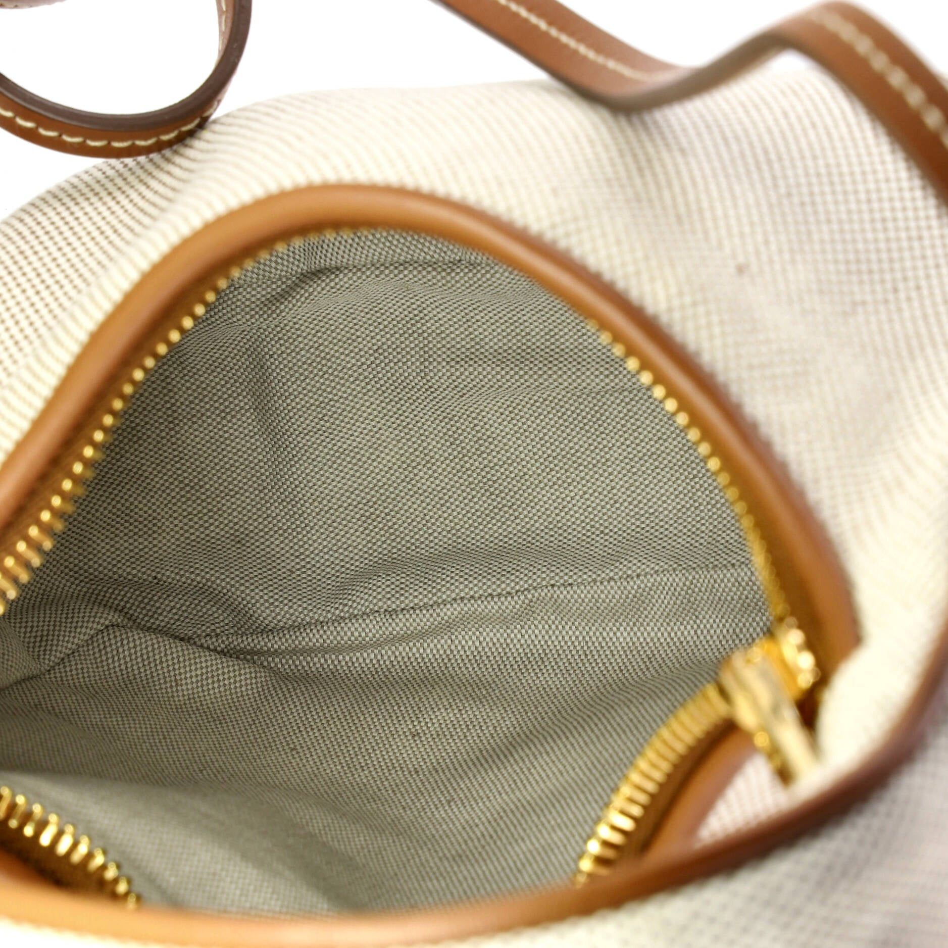 Miu Miu Wander Hobo Size ONE SIZE - 5 Thumbnail