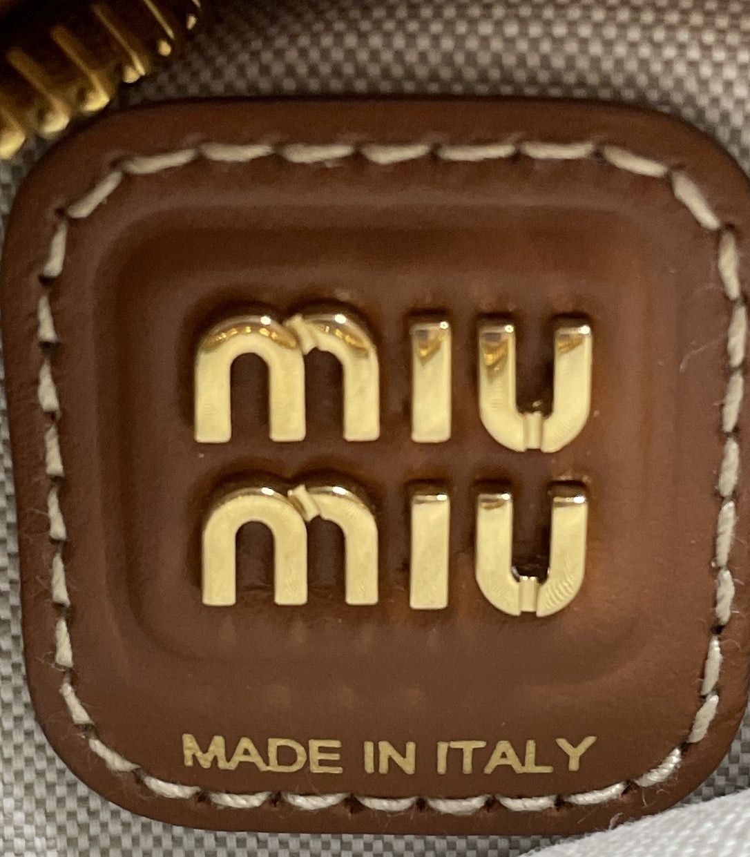 Miu Miu Wander Hobo Size ONE SIZE - 8 Thumbnail