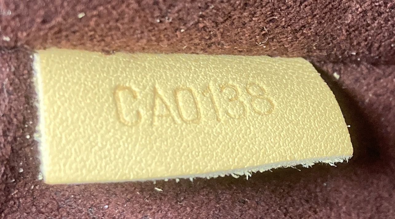 Louis Vuitton Montaigne Handbag Size ONE SIZE - 8 Thumbnail