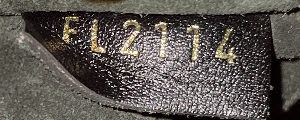 Louis Vuitton W Tote Size ONE SIZE - 8 Thumbnail