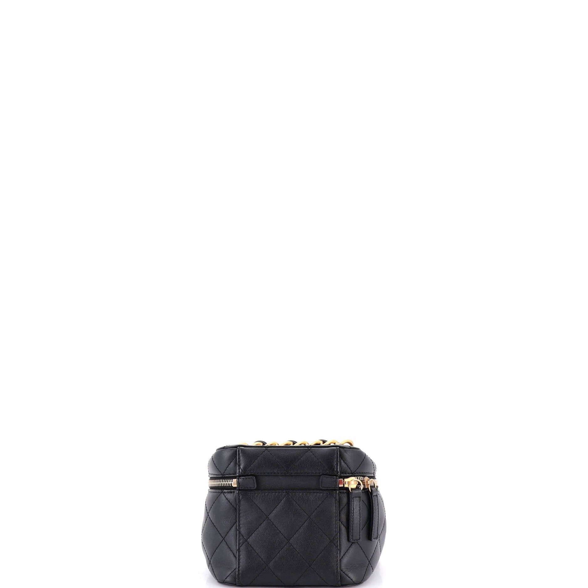 Chanel Chain Bar Vanity Case with Chain Size ONE SIZE - 3 Thumbnail