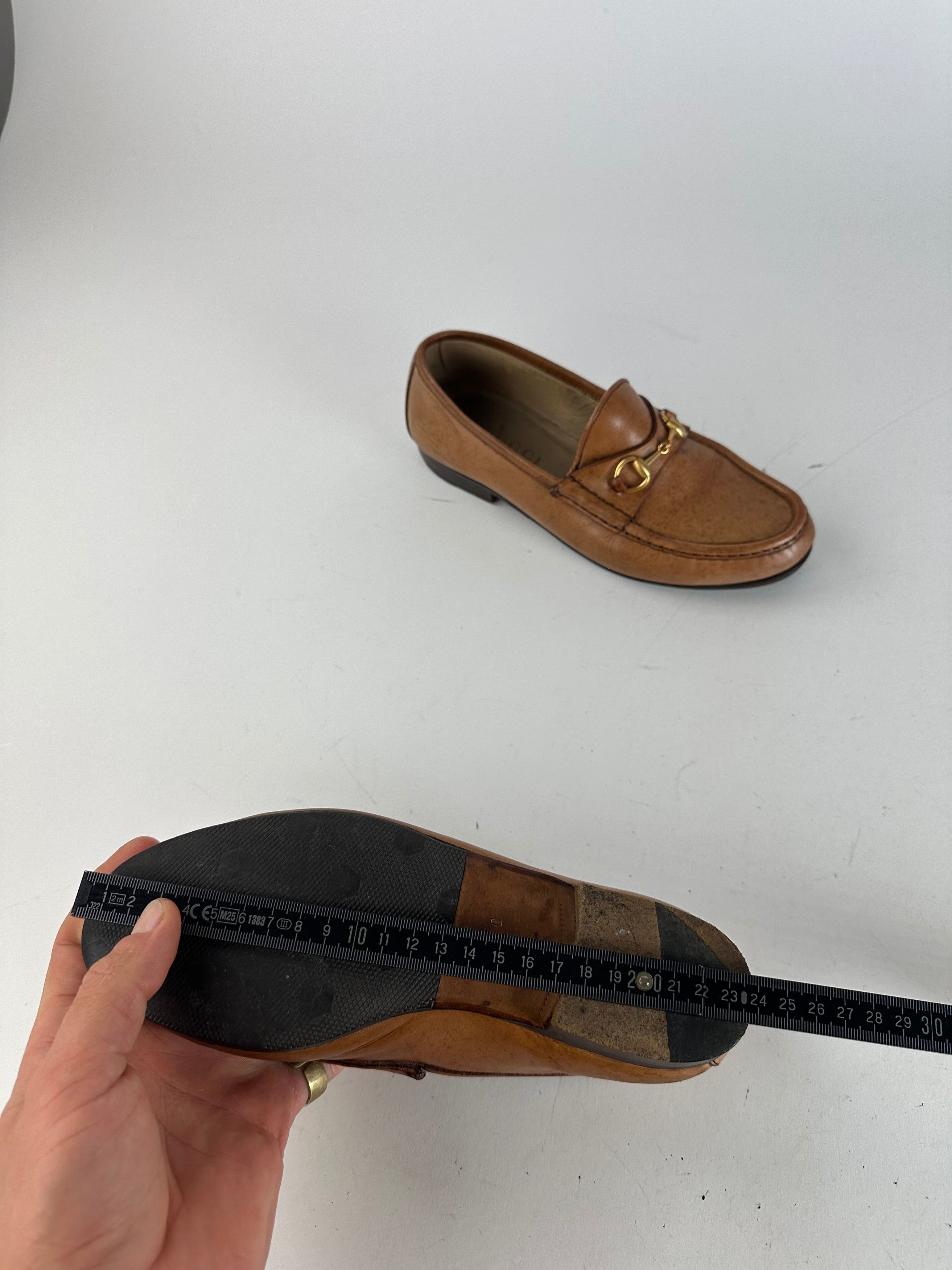 Gucci Vintage Leather Horsebit Loafer Brown Size US 5.5 / IT 35.5 - 8 Thumbnail