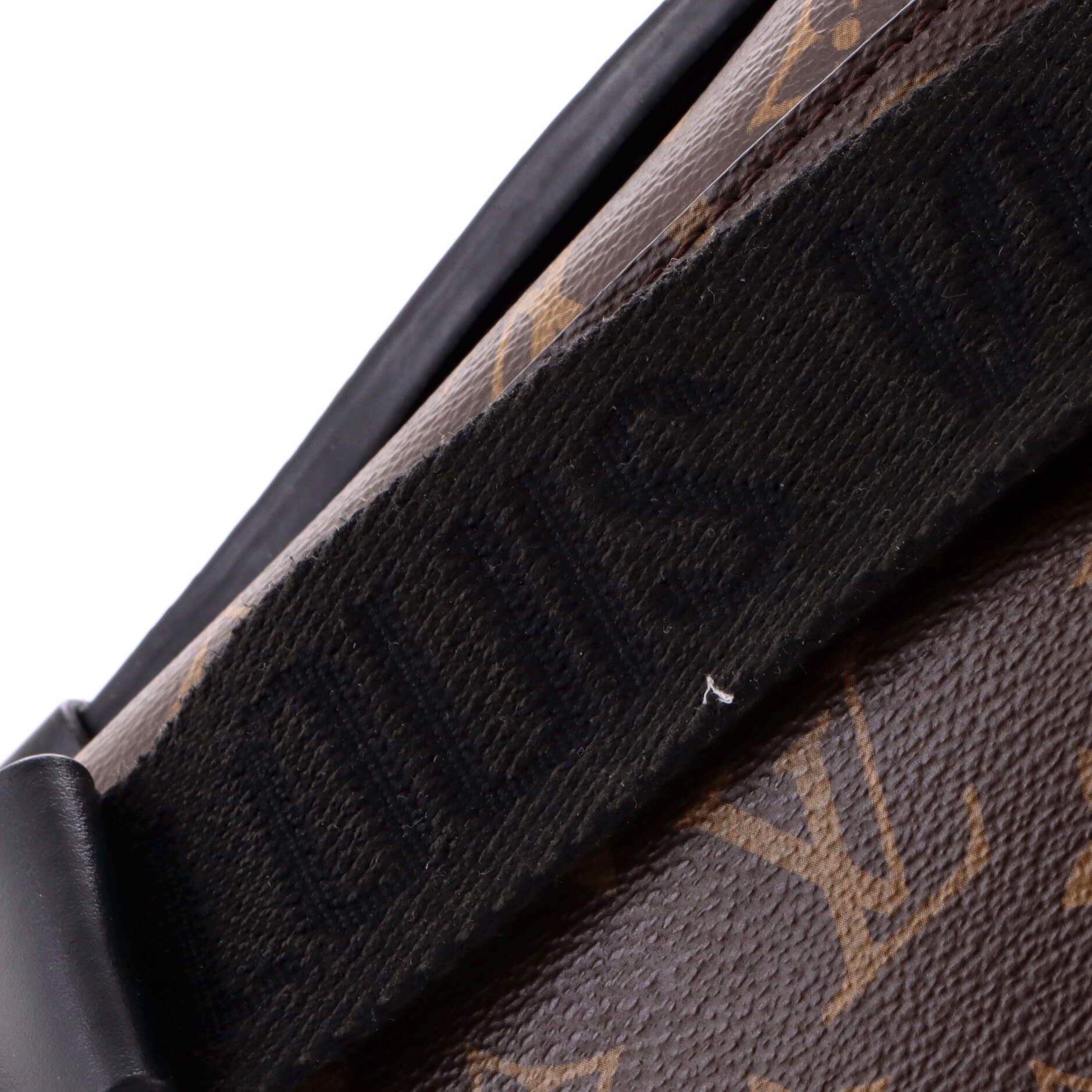 Louis Vuitton S Lock Sling Bag Size ONE SIZE - 7 Thumbnail