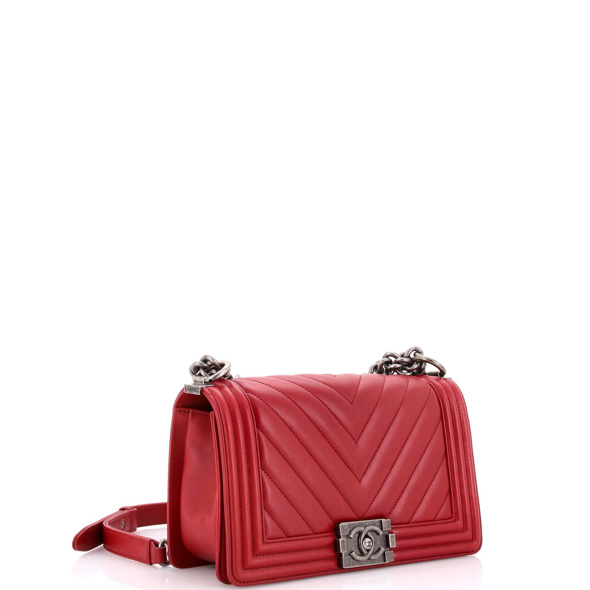 Chanel Boy Flap Bag Size ONE SIZE - 2 Thumbnail