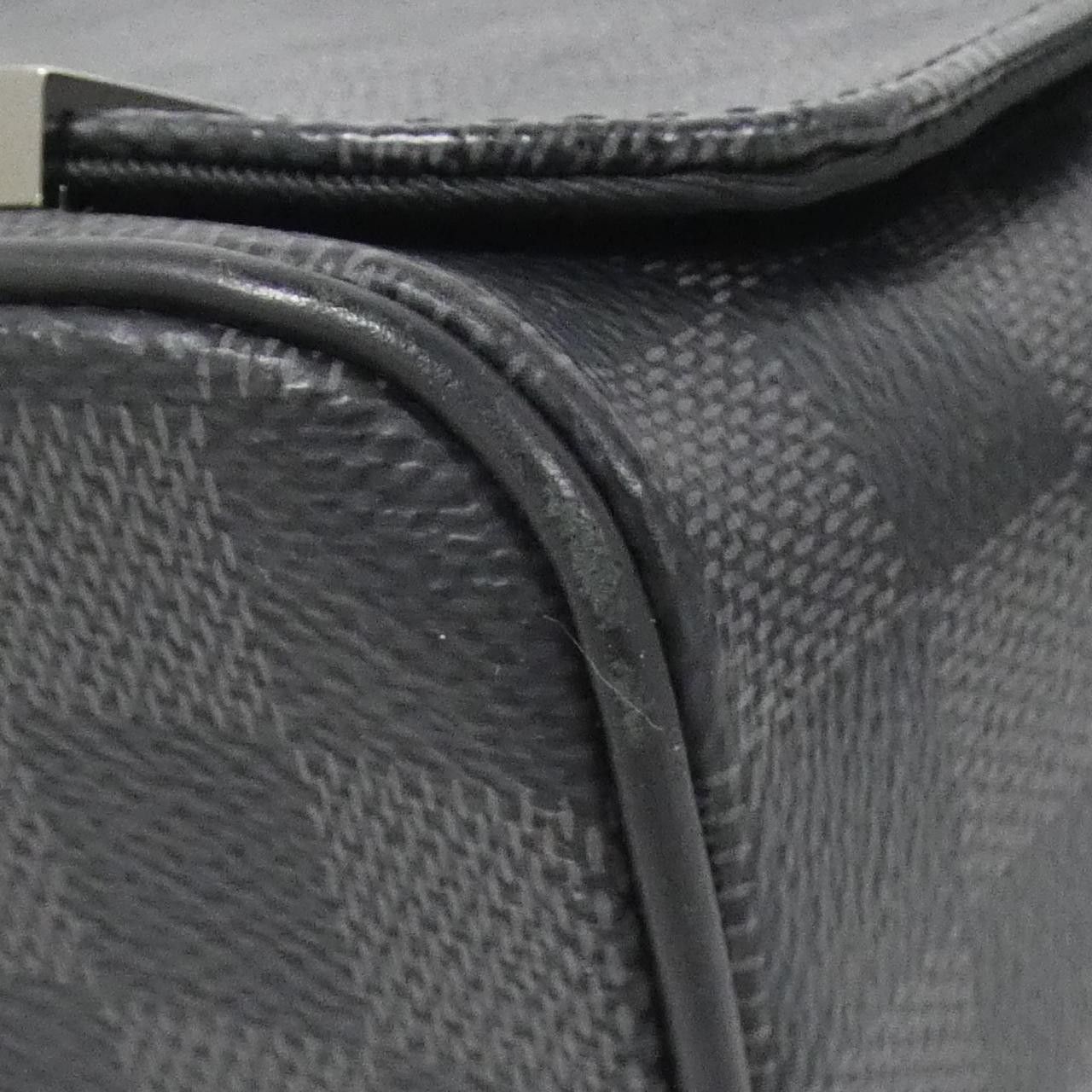 Louis Vuitton Louis Vuitton Louis Vuitton District Damier Graphite Shoulder Bag Textile Shoulder Bag N41028 DUTY FREE for USA Size ONE SIZE - 3 Thumbnail