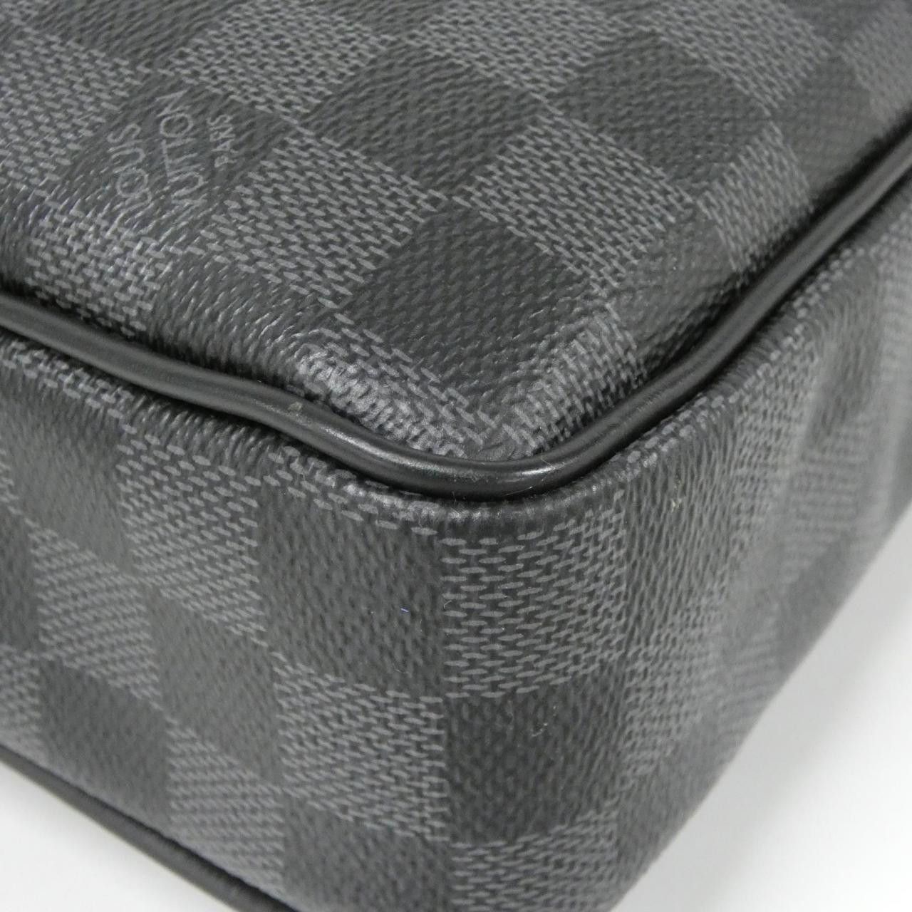 Louis Vuitton Louis Vuitton Louis Vuitton Porte-Documents Voyage PM Damier Graphite Briefcase Textile Business Bag N41478 DUTY FREE for USA Size ONE SIZE - 2 Thumbnail
