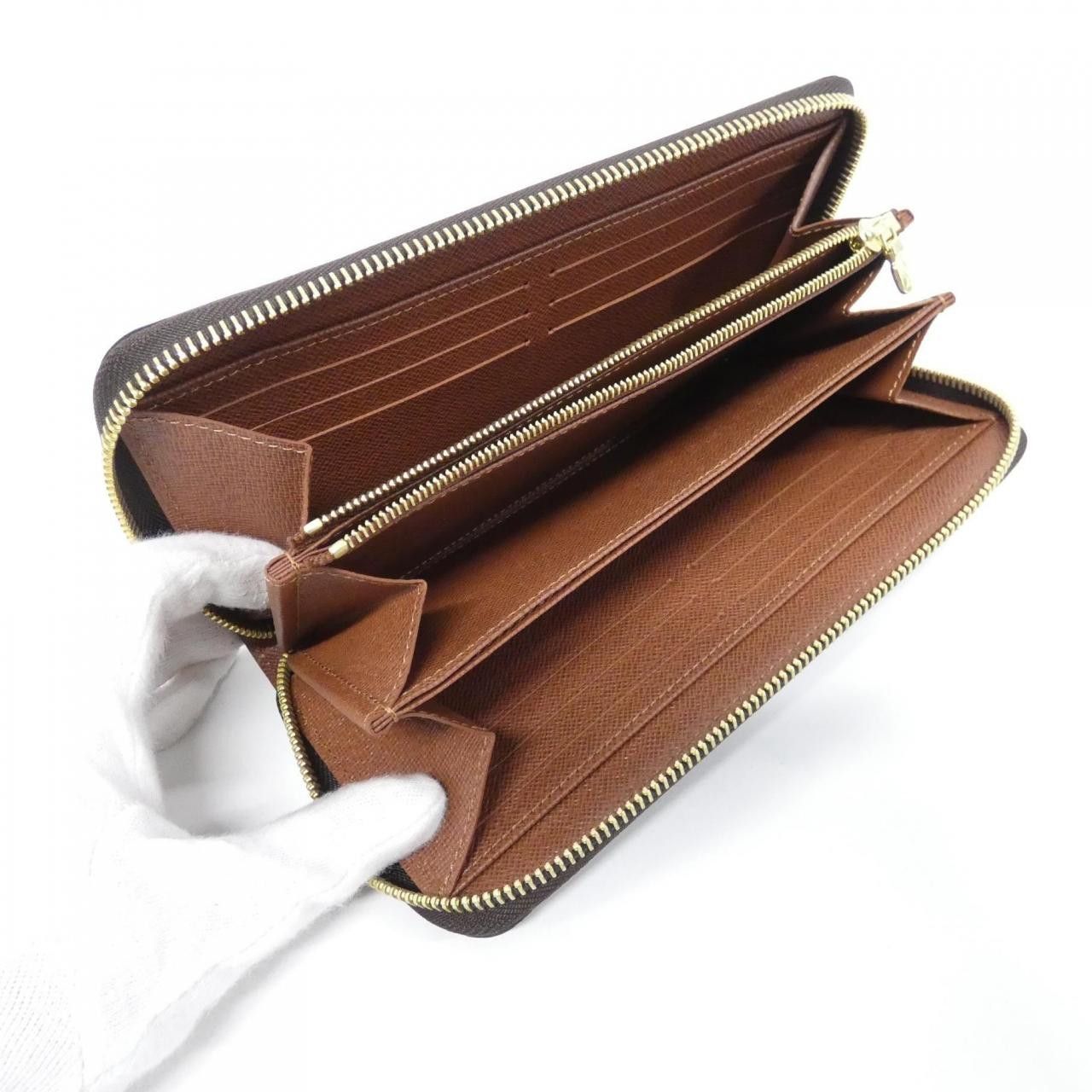Louis Vuitton Louis Vuitton Louis Vuitton Monogram Long Wallet Textile Long Wallet M42616 DUTY FREE for USA Size ONE SIZE - 7 Thumbnail