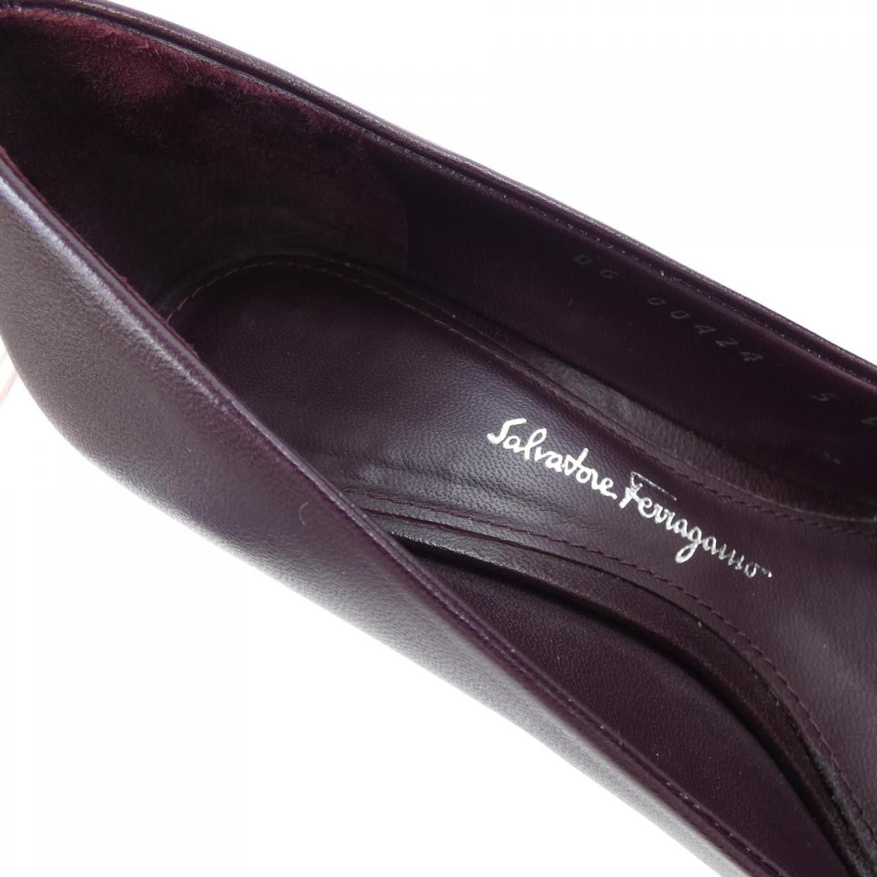 Salvatore Ferragamo Salvatore Ferragamo Salvatore Ferragamo Leather Pumps Leather Shoes DUTY FREE for USA Size ONE SIZE - 6 Thumbnail