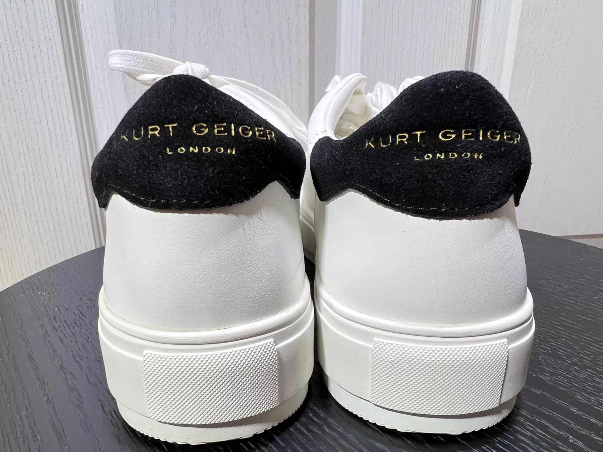 Japanese Brand Kurt Geiger London Men's Leather Sneakers Size US 7 / EU 40 - 2 Thumbnail