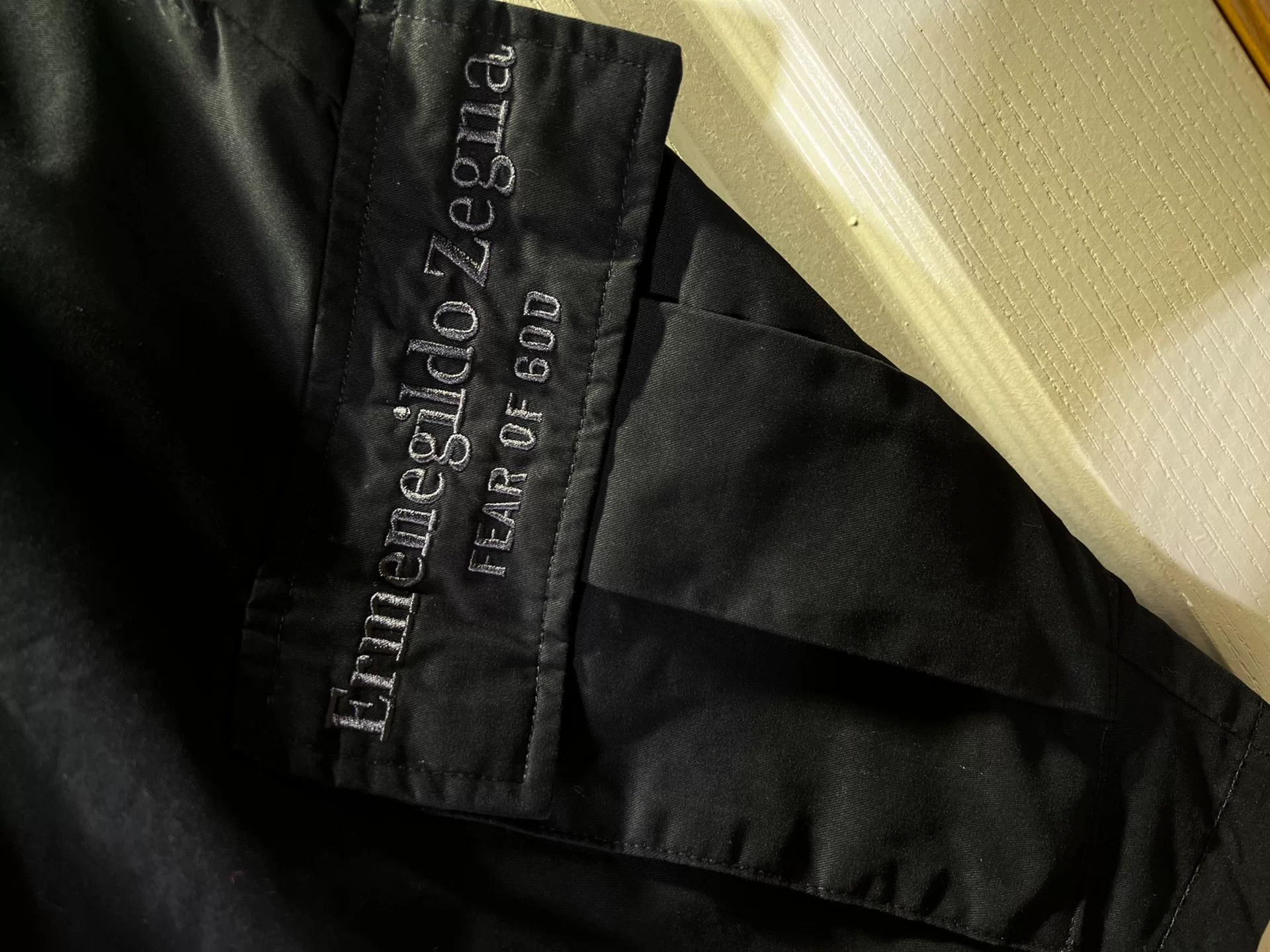 Ermenegildo Zegna ZEGNA Men's Summer Black Cargo Shorts Size US 32 / EU 48 - 2 Thumbnail