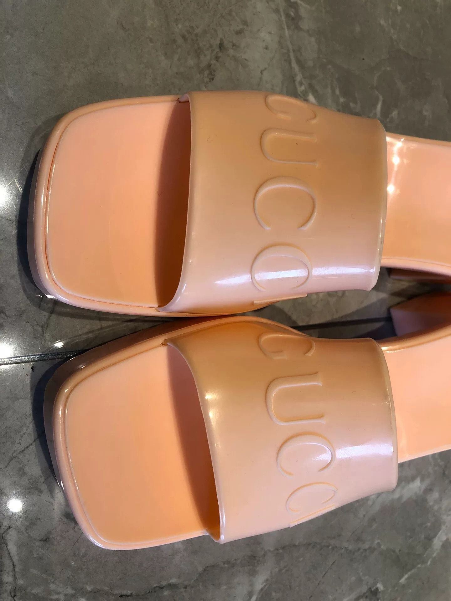 Japanese Brand Gucci Pink Slippers Size US 5 / IT 35 - 3 Thumbnail