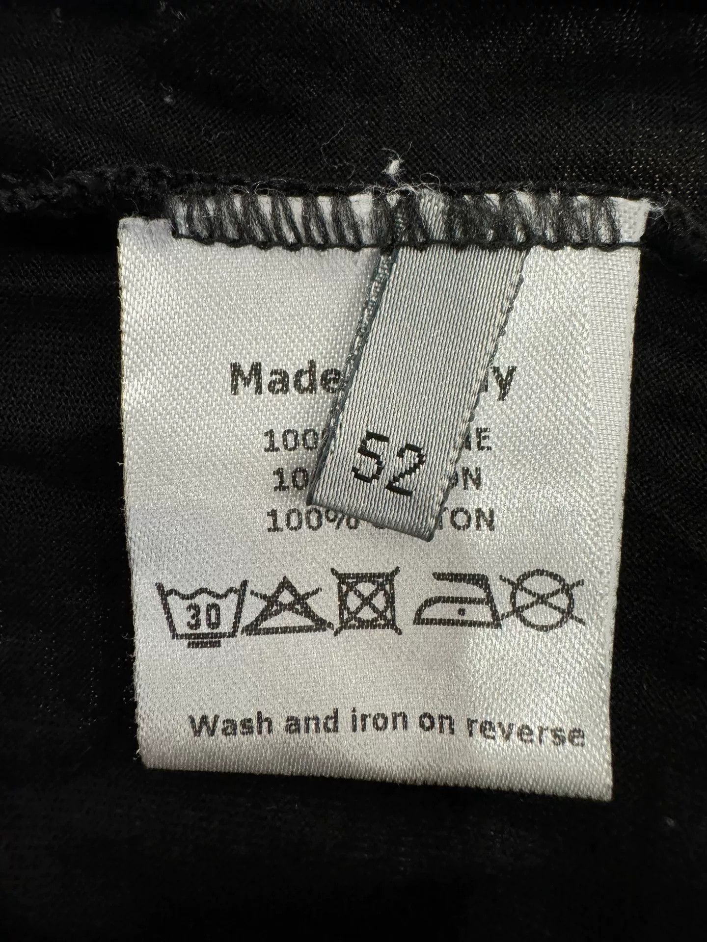 Japanese Brand Dior Small Logo Black Long-Sleeve Tee Size US L / EU 52-54 / 3 - 5 Thumbnail