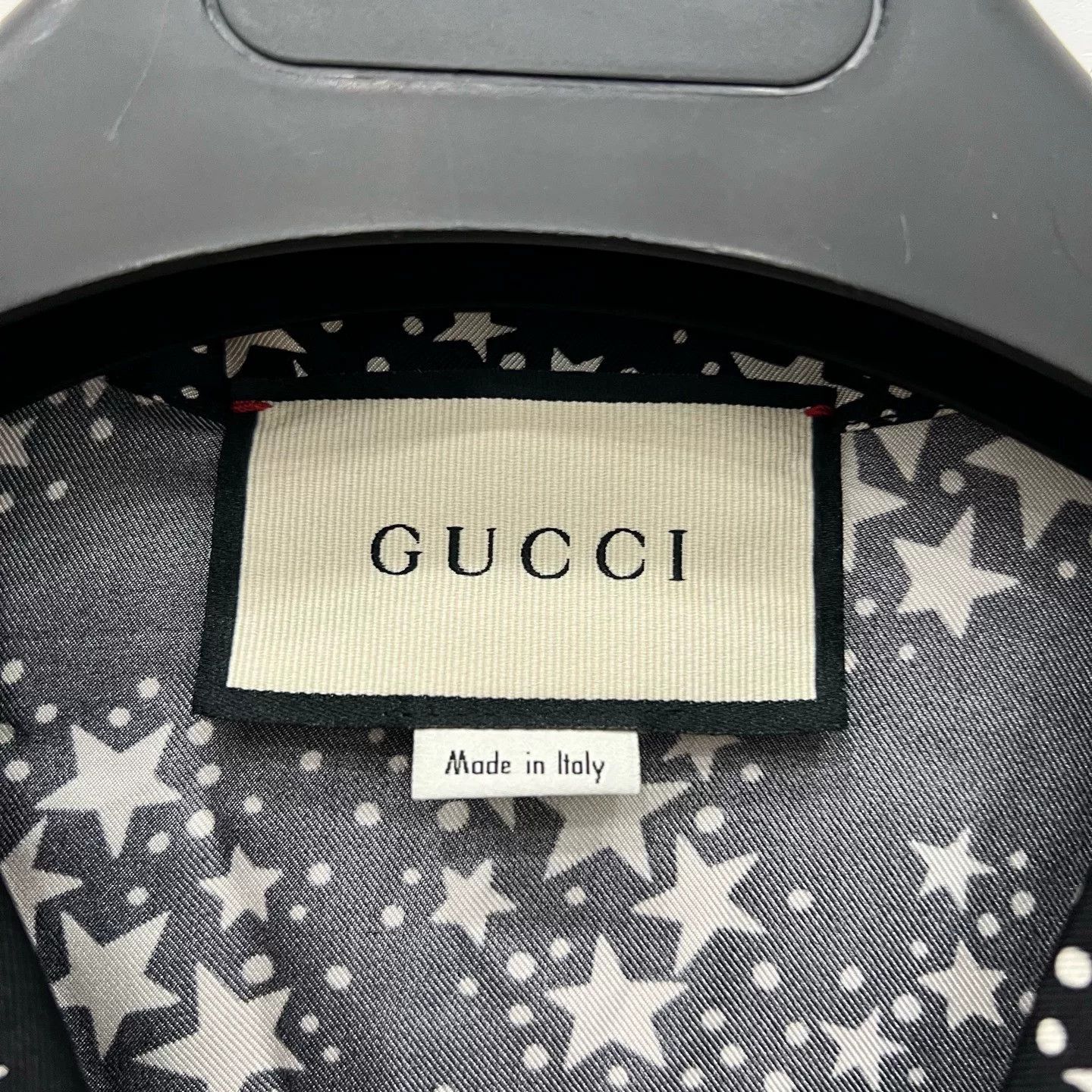 Japanese Brand Gucci Silk Star Print Short-Sleeve Shirt Size US S / EU 44-46 / 1 - 6 Thumbnail