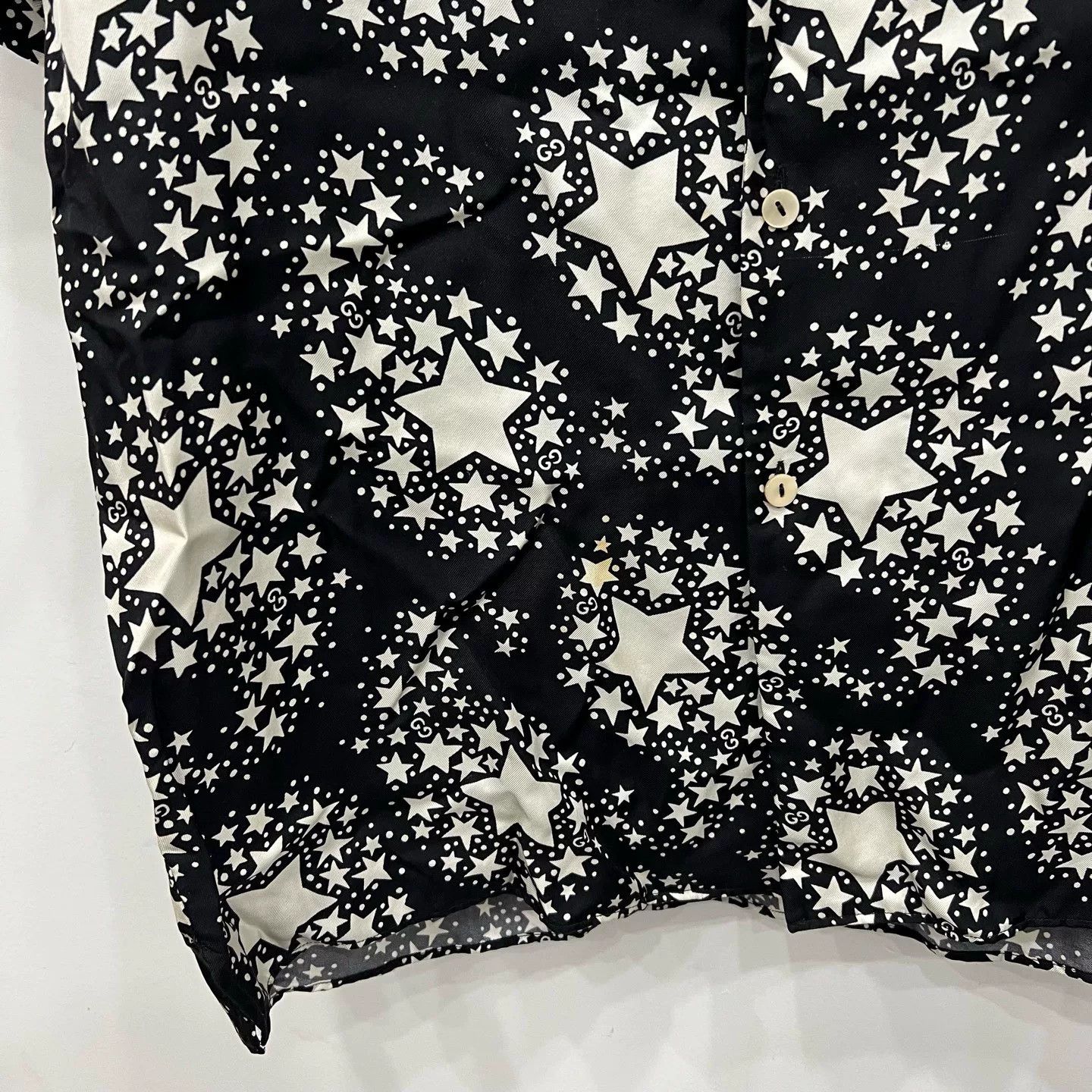 Japanese Brand Gucci Silk Star Print Short-Sleeve Shirt Size US S / EU 44-46 / 1 - 4 Thumbnail