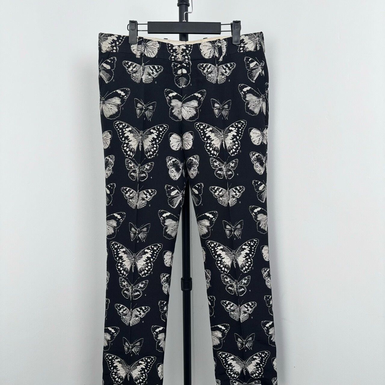 Japanese Brand Alexander McQueen Butterfly Print Trousers Size US 32 / EU 48 - 7 Thumbnail