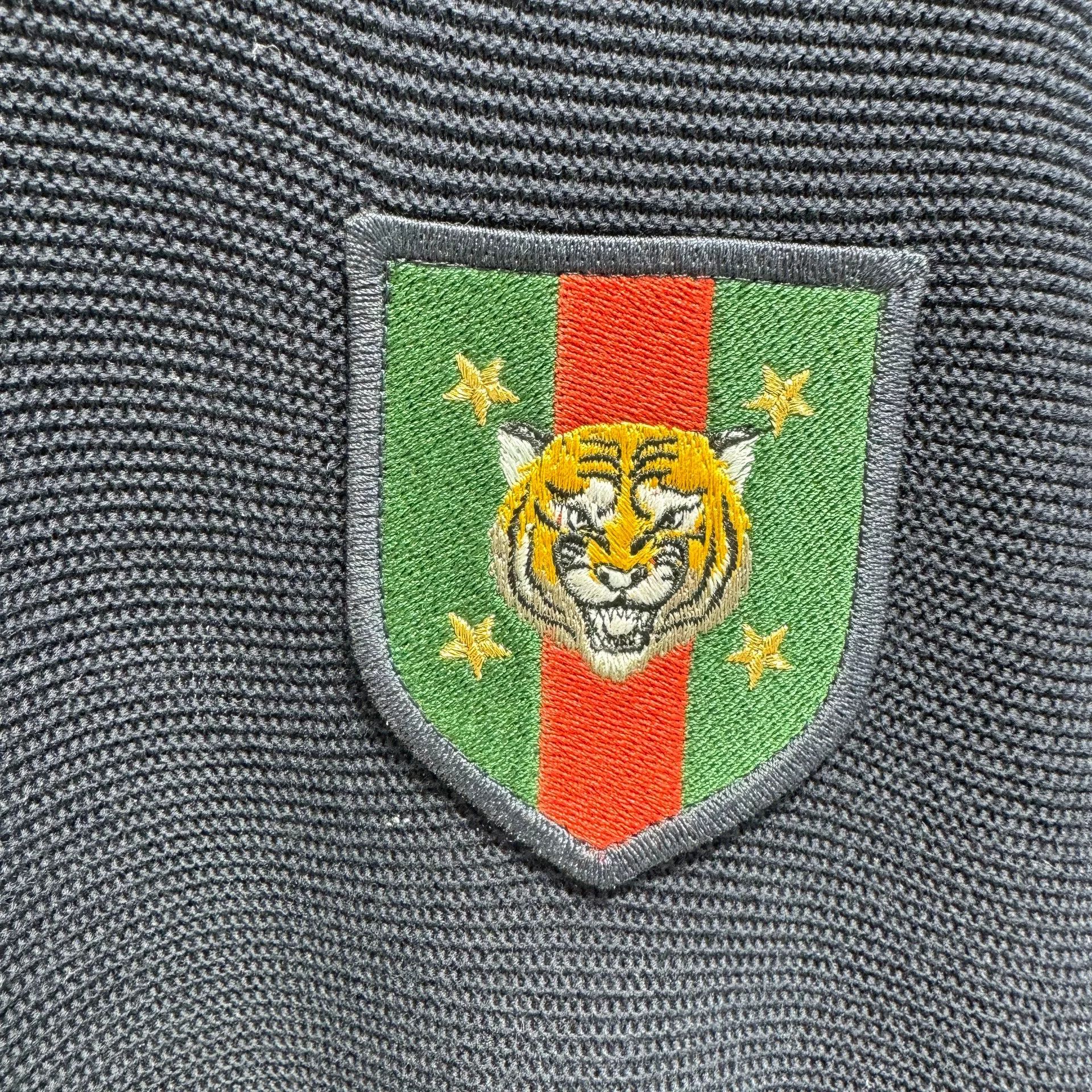 Japanese Brand Gucci Tiger Head Embroidered Sweater Size US M / EU 48-50 / 2 - 4 Thumbnail