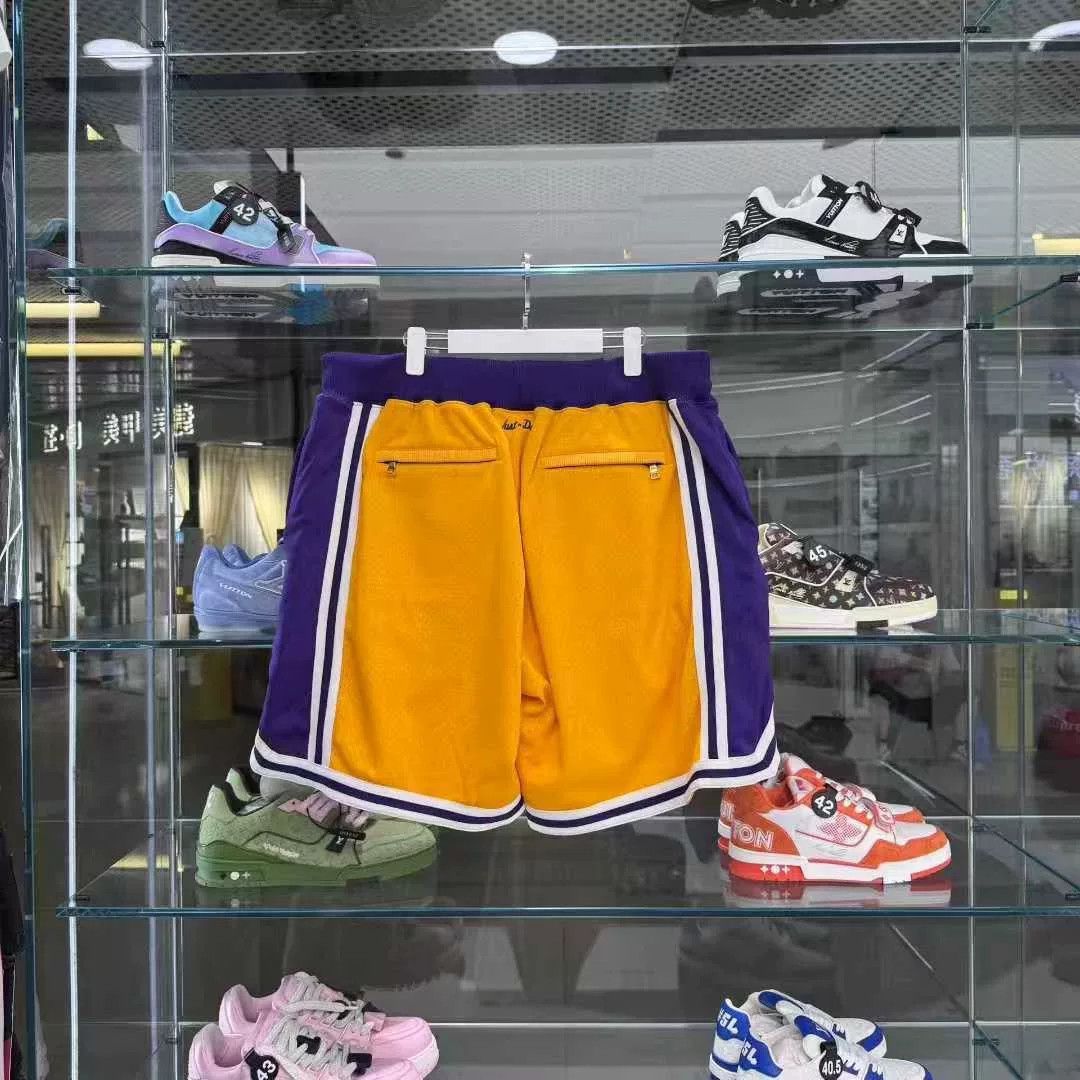 Japanese Brand Lakers Basketball Shorts Size US 34 / EU 50 - 2 Thumbnail