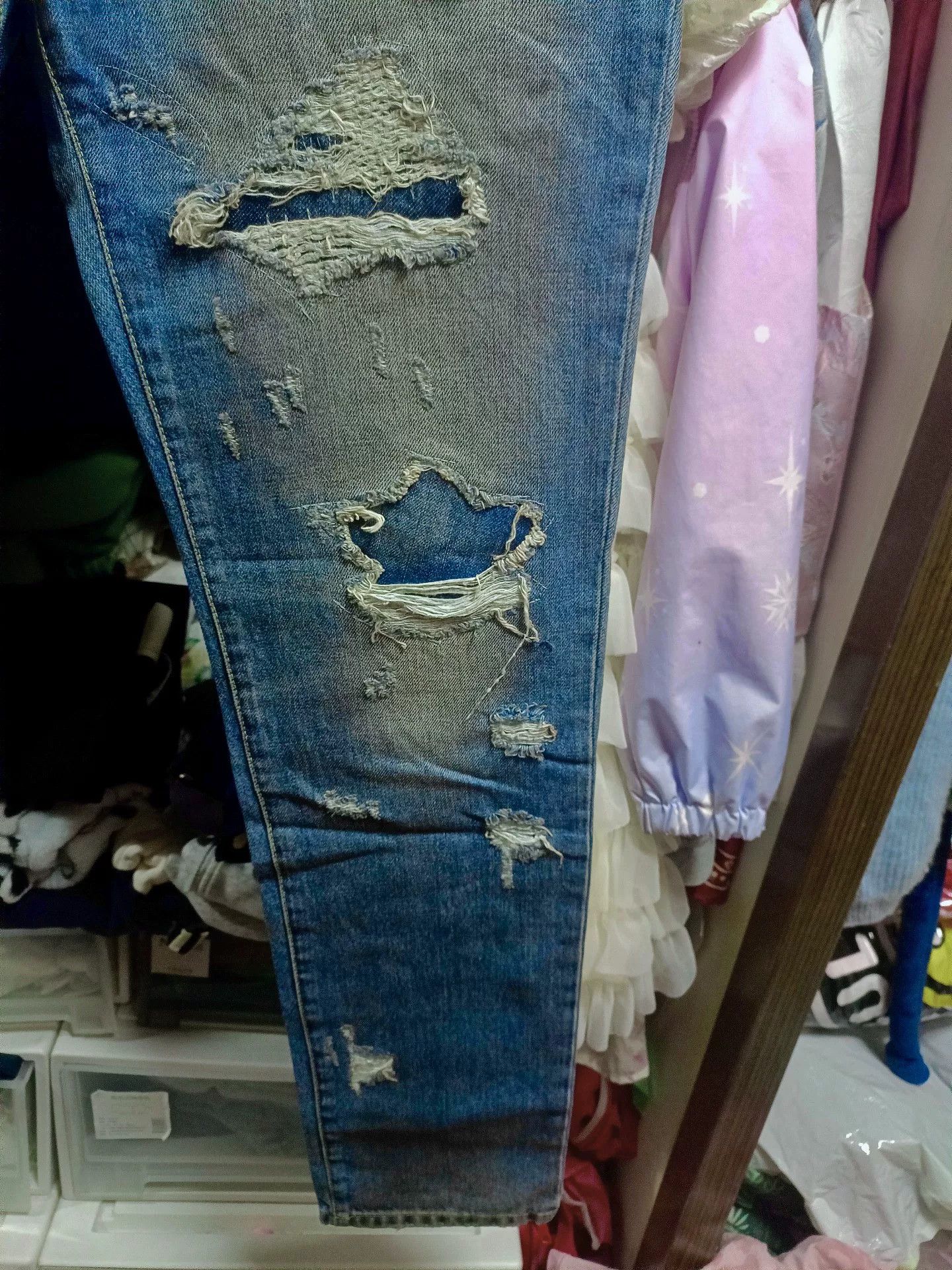 Dolce & Gabbana Dolce&Gabbana Runway Distressed Jeans Size US 28 / EU 44 - 6 Thumbnail