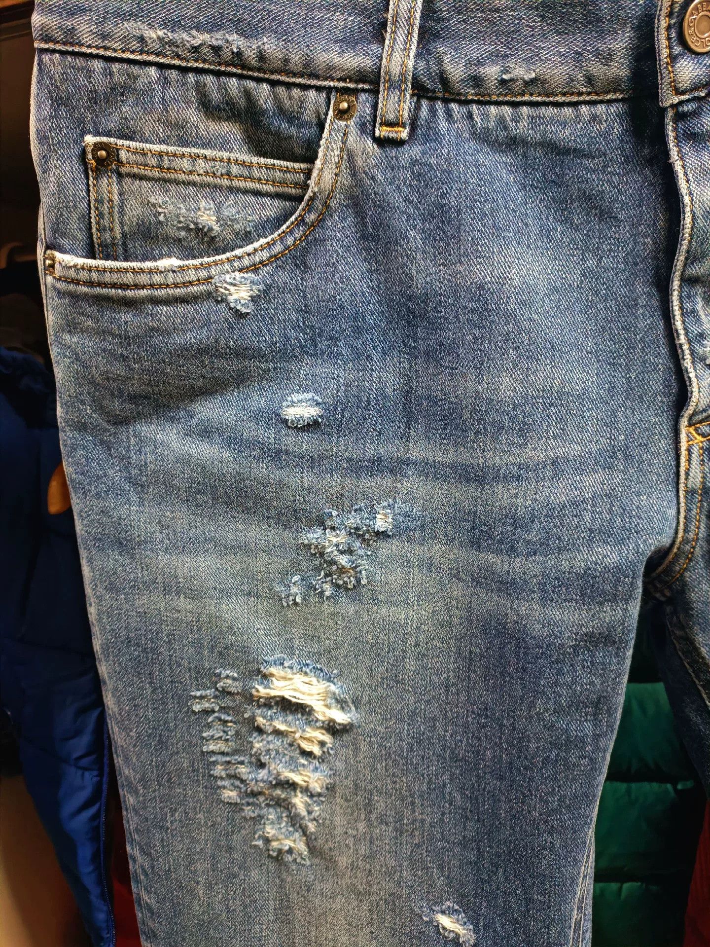 Dolce & Gabbana Dolce & Gabbana Sacred Heart Crown Bee Jeans Size US 36 / EU 52 - 4 Thumbnail
