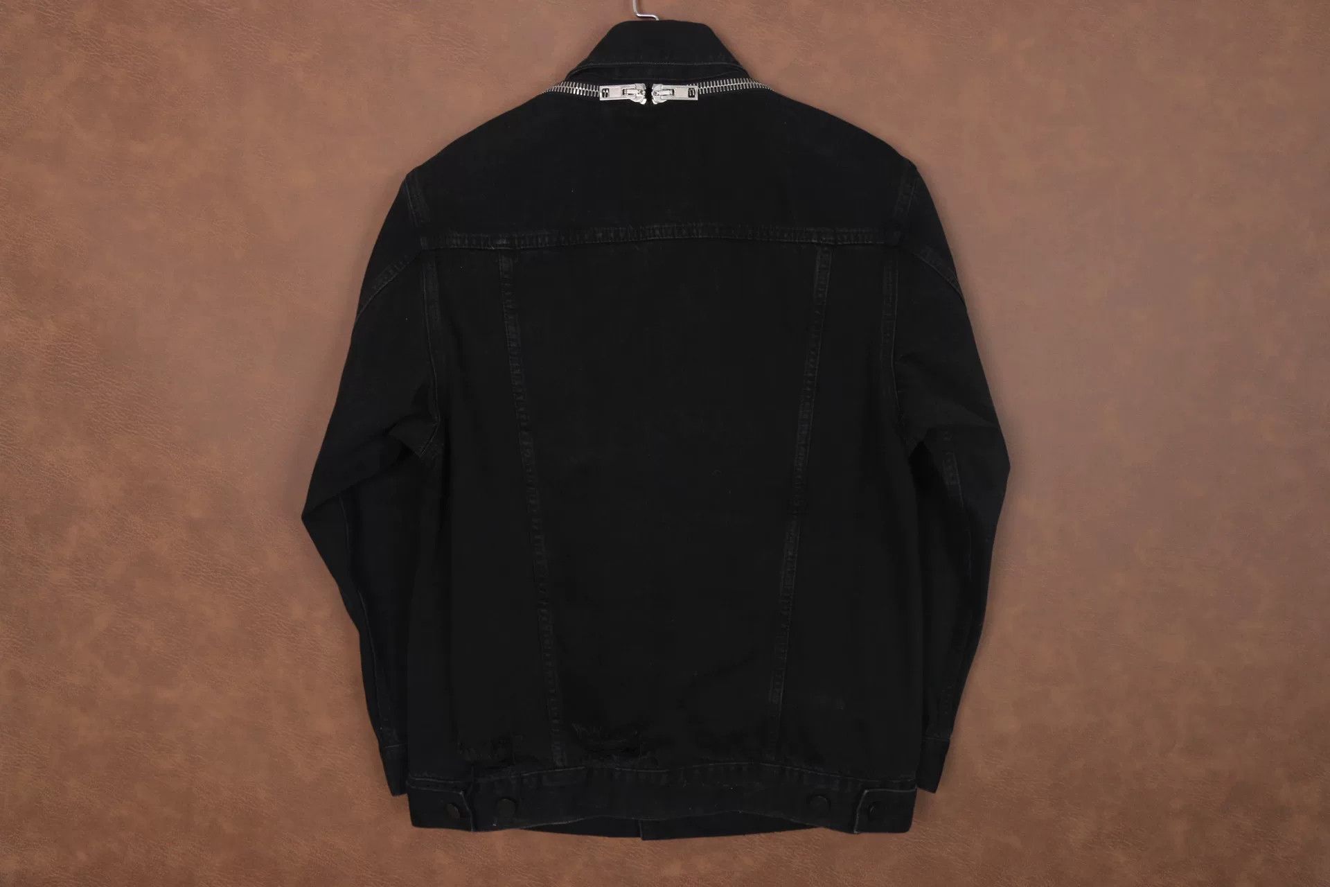 Japanese Brand Alexander Wang Off-Shoulder Black Denim Jacket Size XS / US 0-2 / IT 36-38 - 3 Thumbnail