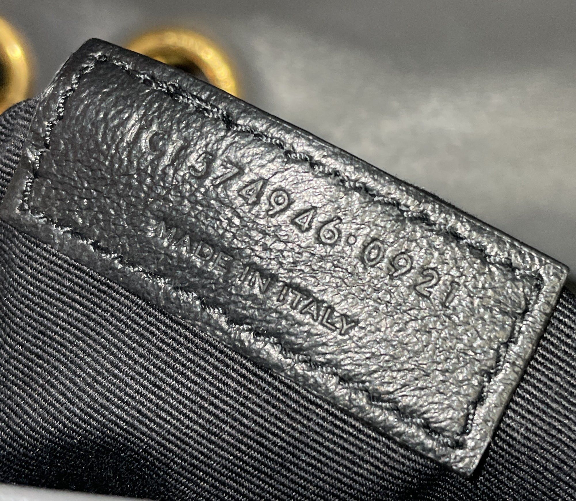 Saint Laurent Paris Loulou Shoulder Bag Size ONE SIZE - 8 Thumbnail