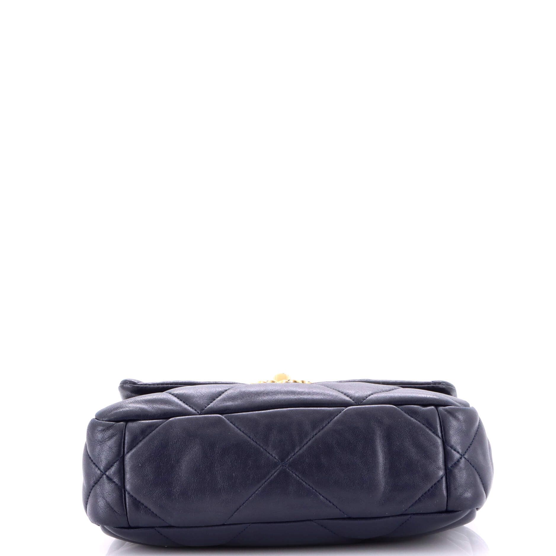 Chanel 19 Flap Bag Size ONE SIZE - 4 Thumbnail