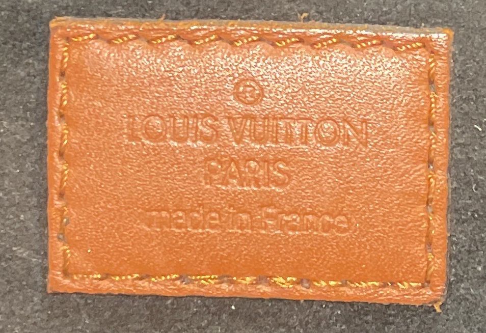 Louis Vuitton Dauphine Shoulder Bag Size ONE SIZE - 9 Thumbnail